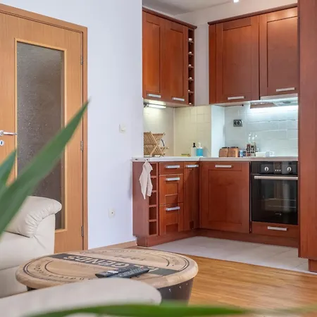 Daire Spacious 1 Bedroom In A Lively Center Sofya