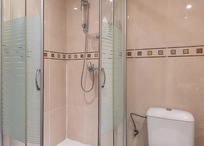 아파트 Spacious 1 Bedroom In A Lively Center 소피아